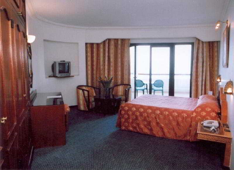Fredj Hotel Tanger Zimmer foto
